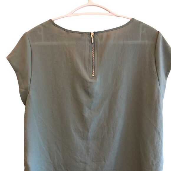 ONLY Short Sleeve Blouse NWT - Picture 2 of 8